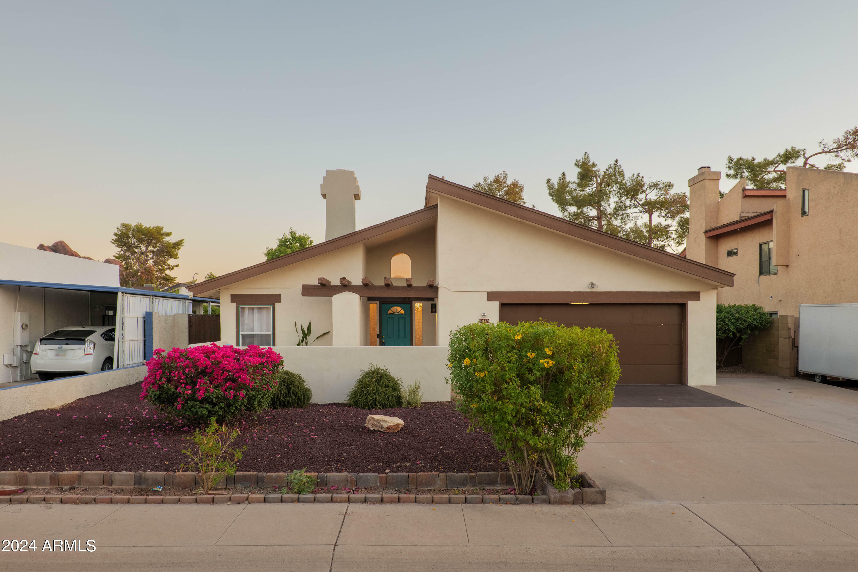 Property Photo:  5449 E Roanoke Avenue  AZ 85008 