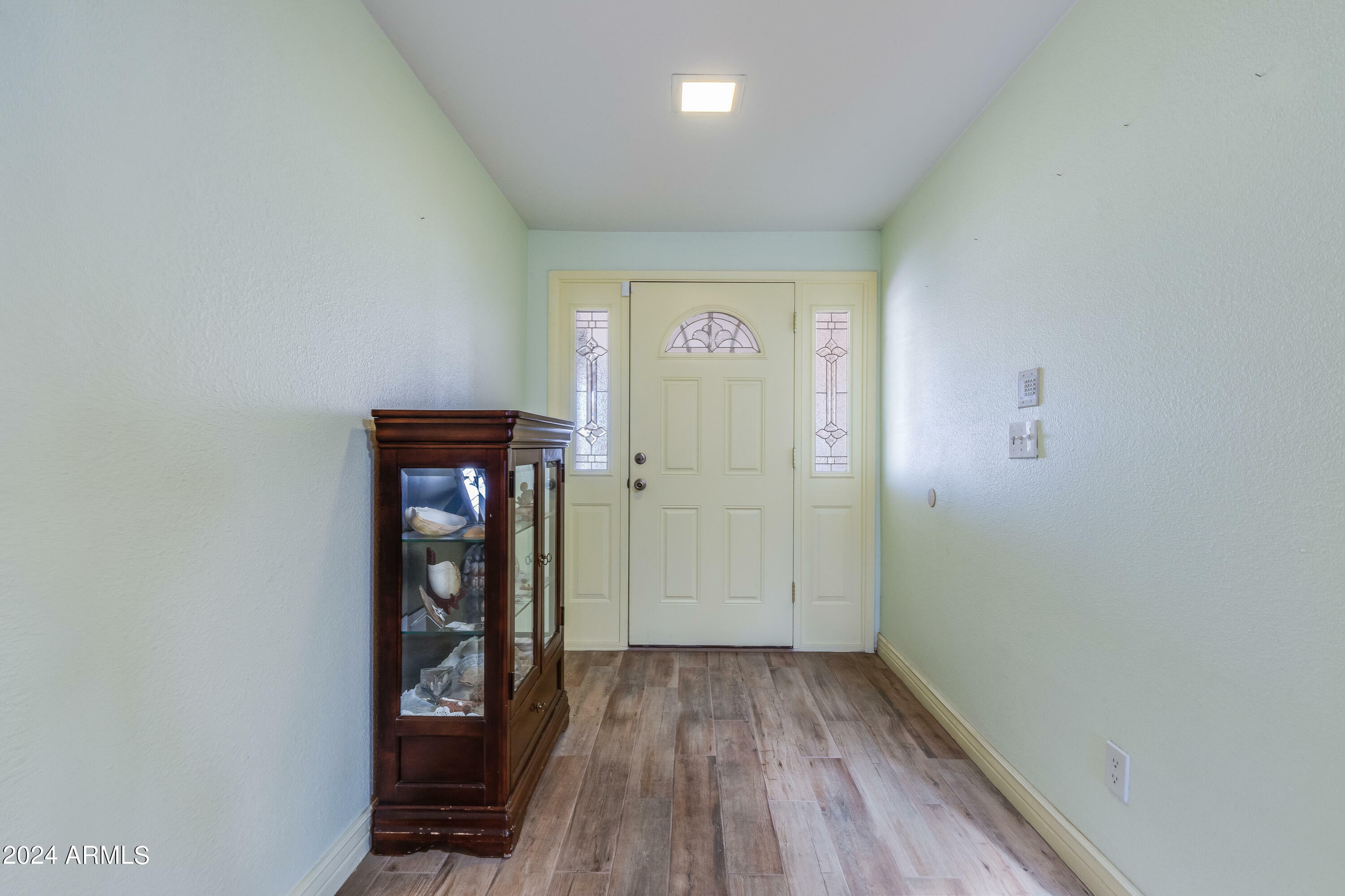 Property Photo:  737 W Peralta Avenue  AZ 85210 