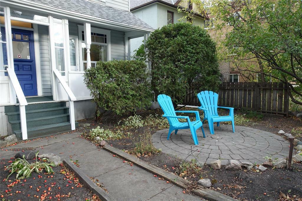 Property Photo:  112 Scott Street  MB R3L 0K8 