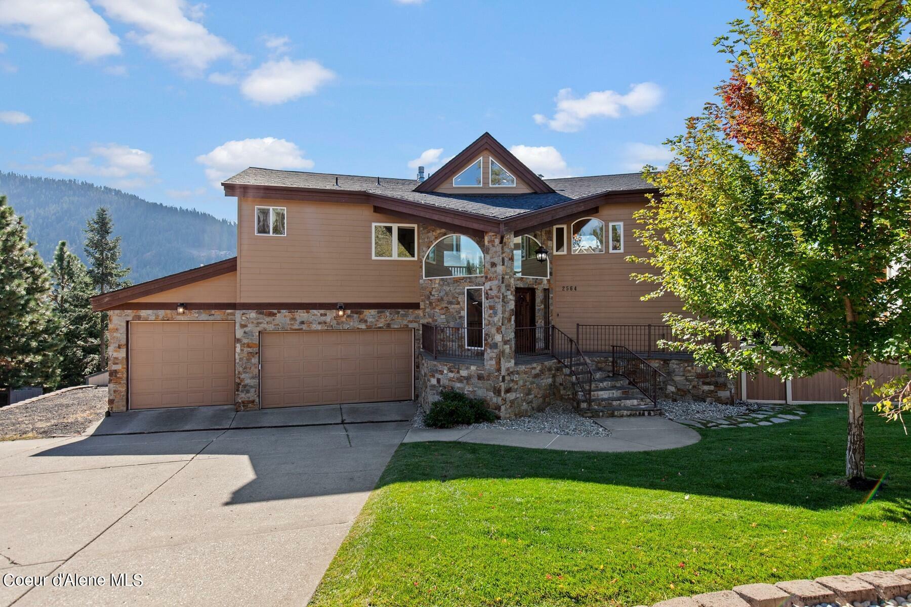 Property Photo:  2564 E Summit Dr  ID 83815 