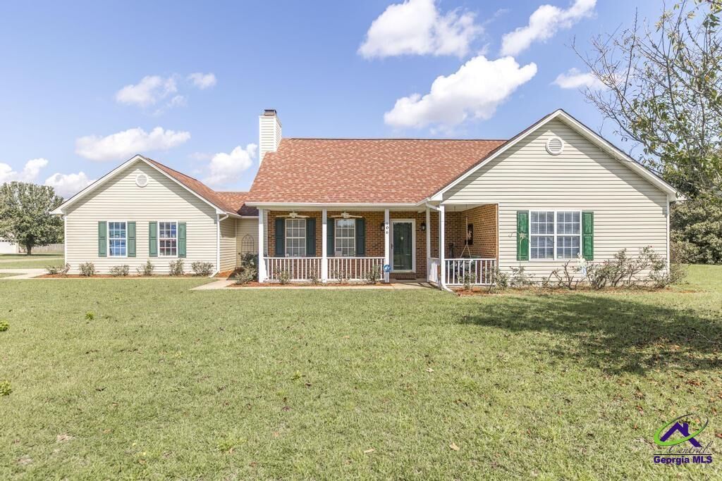 Property Photo: 106 Pioneer Trail GA 31088