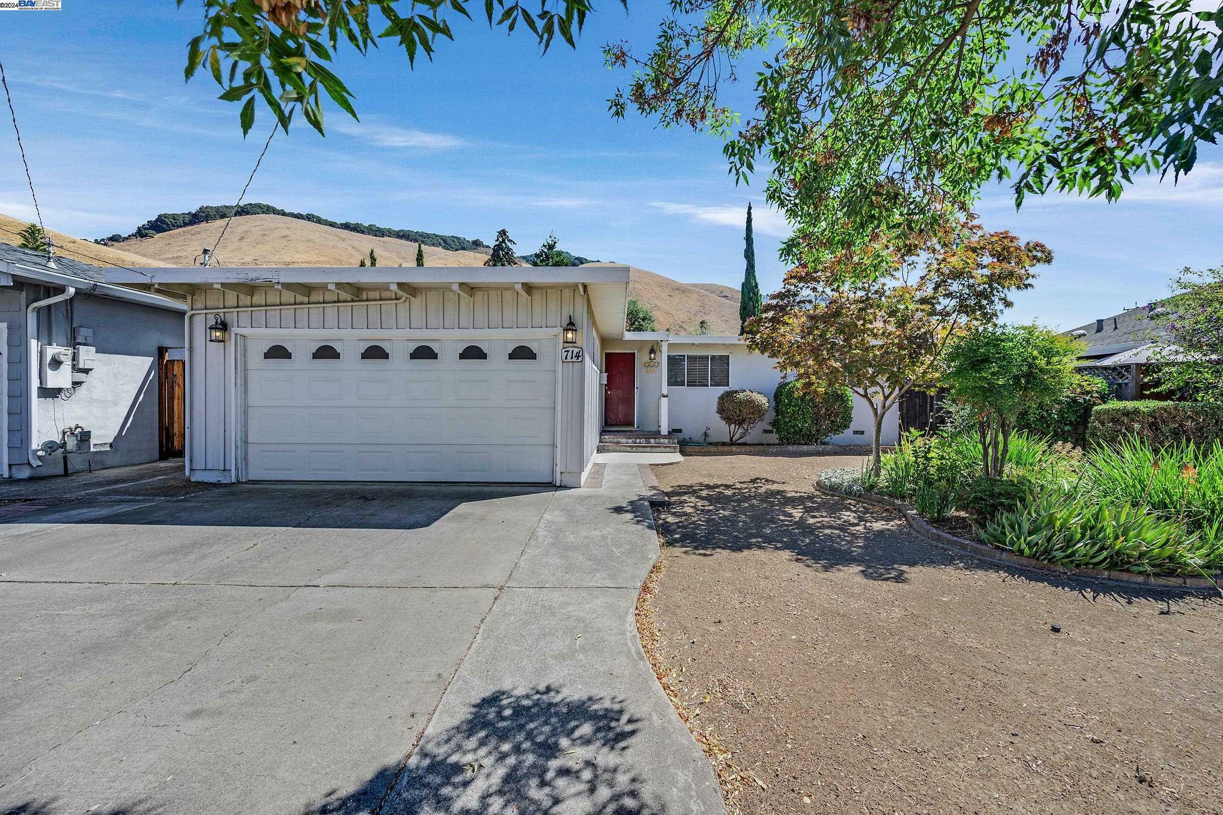 Property Photo:  714 Wasatch Dr  CA 94536 