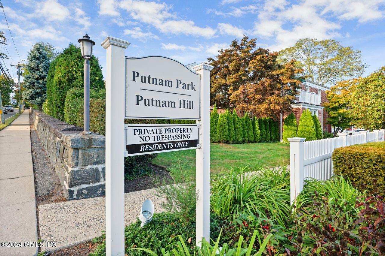 92 Putnam Park 92  Greenwich CT 06830 photo