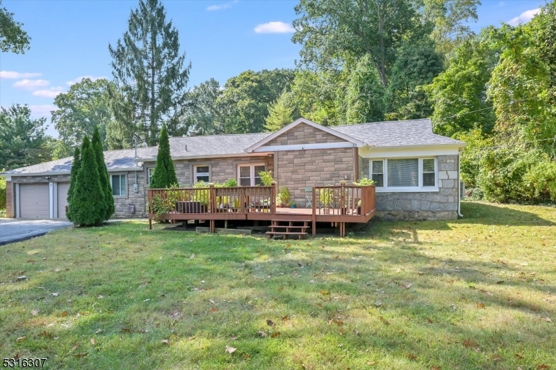 Property Photo:  17 Woodcrest Rd  NJ 07005 