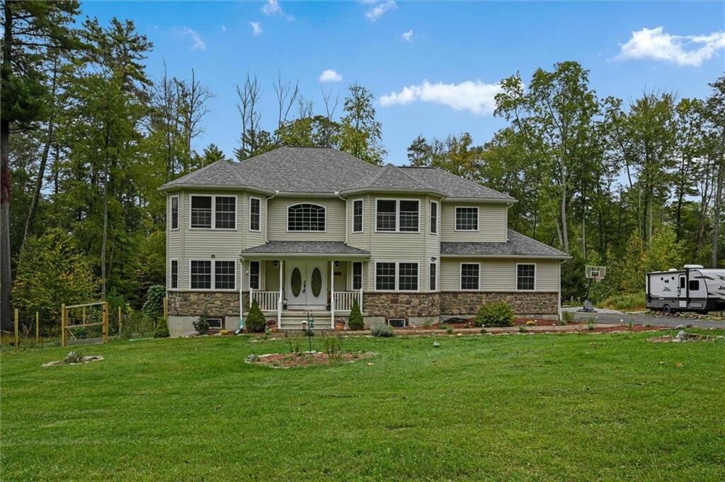 Property Photo: 5046 Custard Road PA 18360