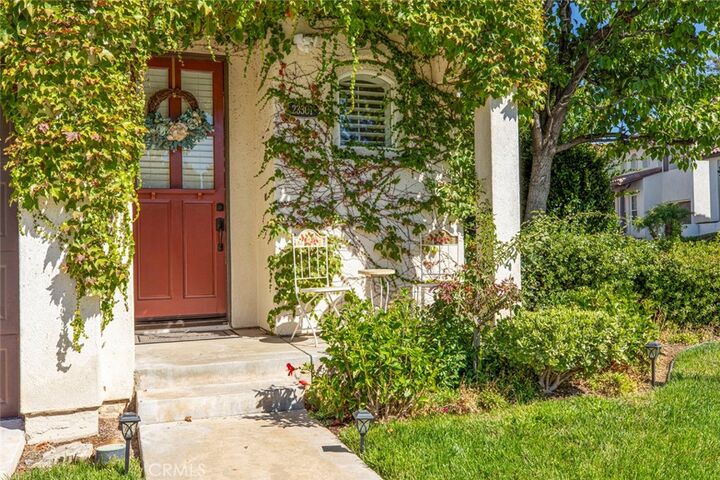 Property Photo: 23301 Montecito Place CA 91354