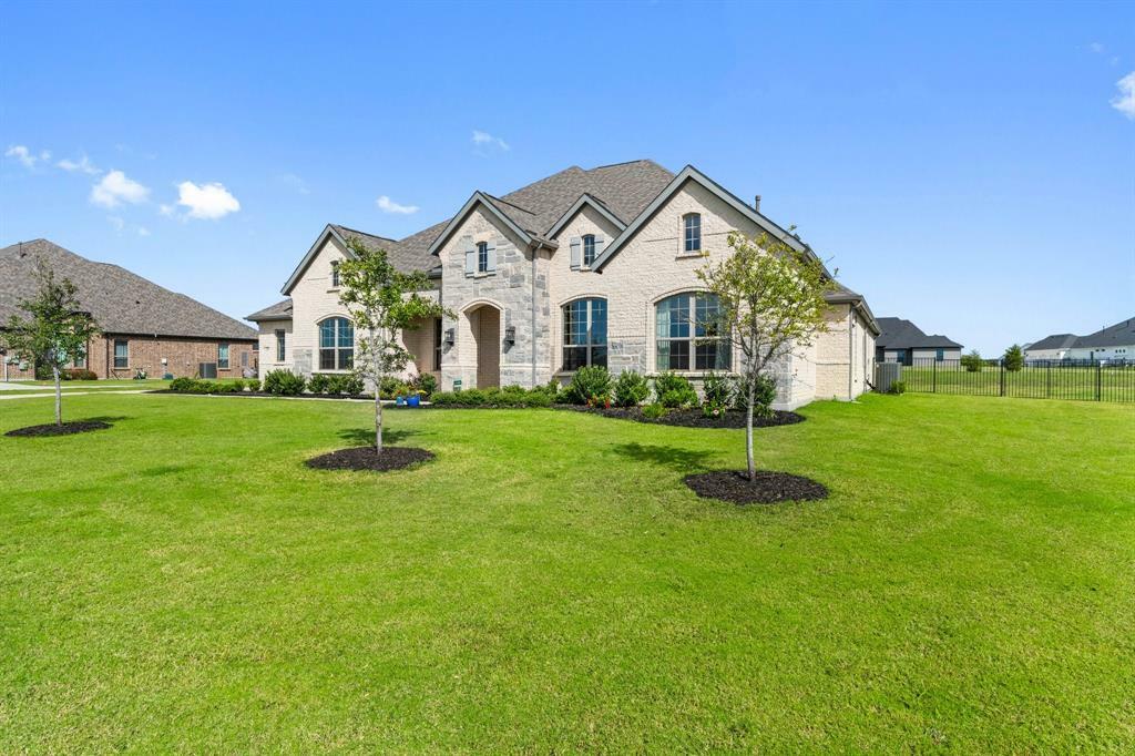 Property Photo:  118 Garfield Court  TX 75009 