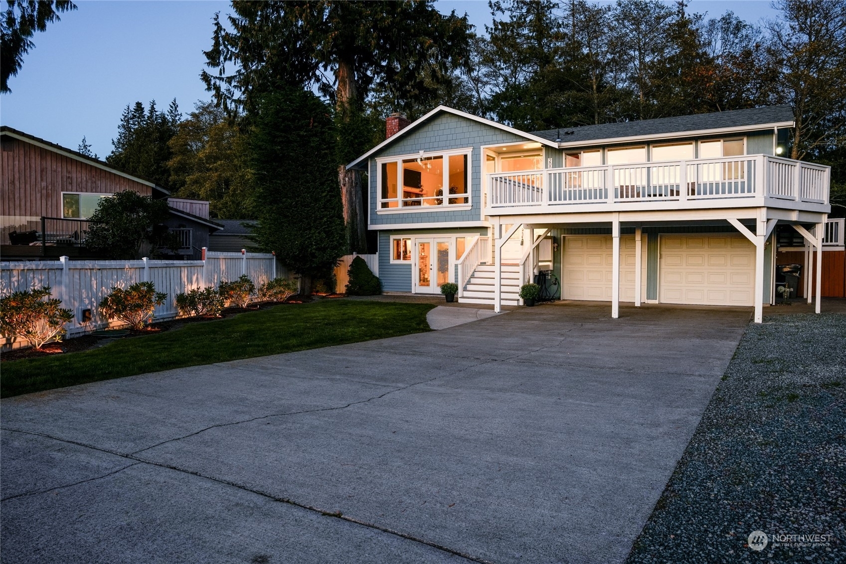 Property Photo:  2009 Piper Circle  WA 98221 