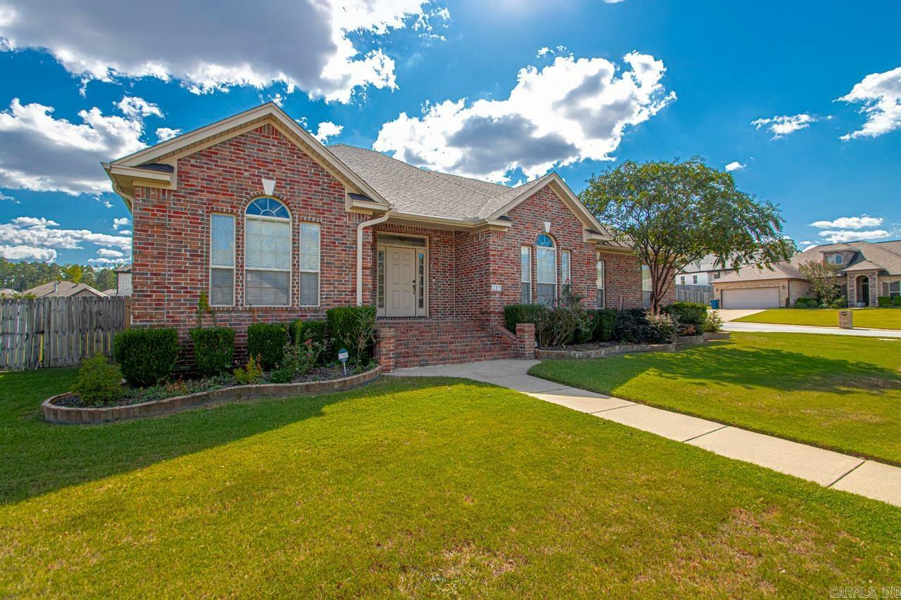 Property Photo:  215 Canyon Way  AR 72022 