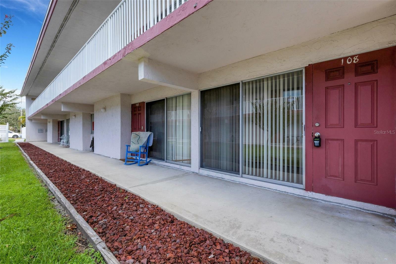 Property Photo:  2924 Clark Road 108  FL 34231 