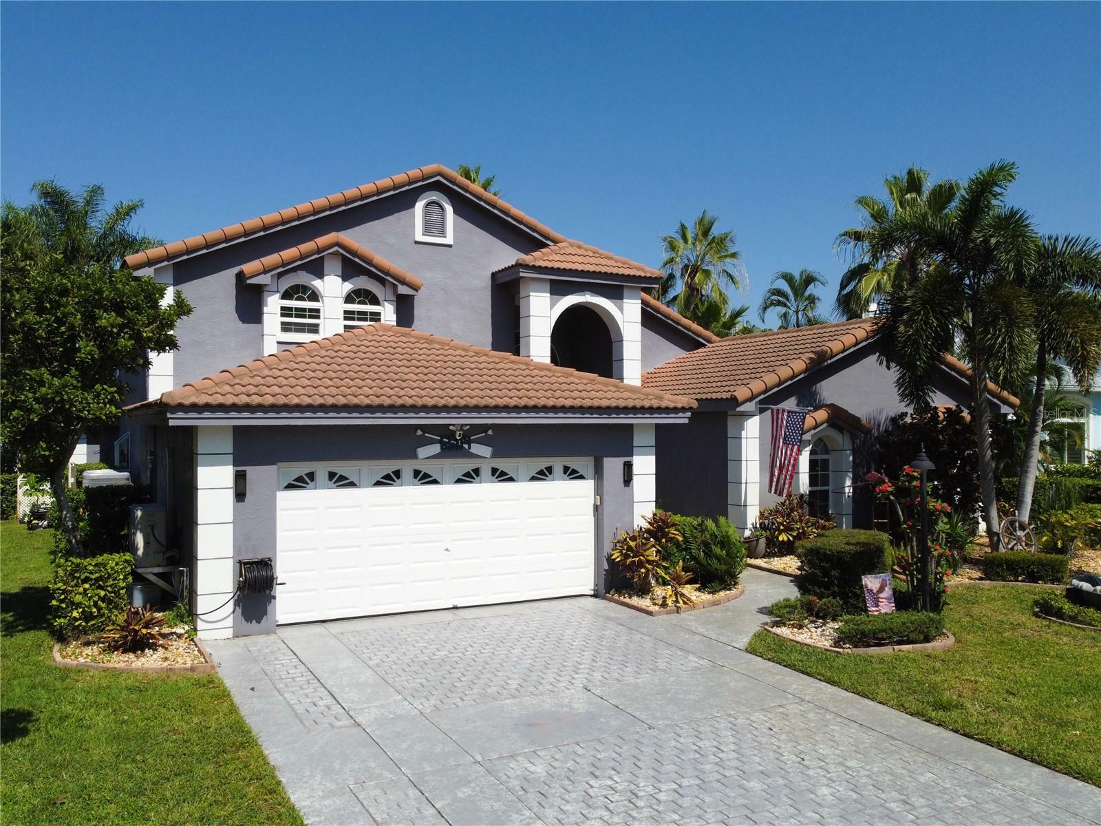 Property Photo:  6604 Seabird Way  FL 33572 