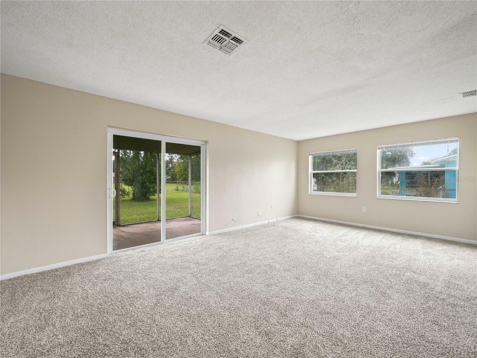 Property Photo:  1202 Wright Drive  FL 33805 