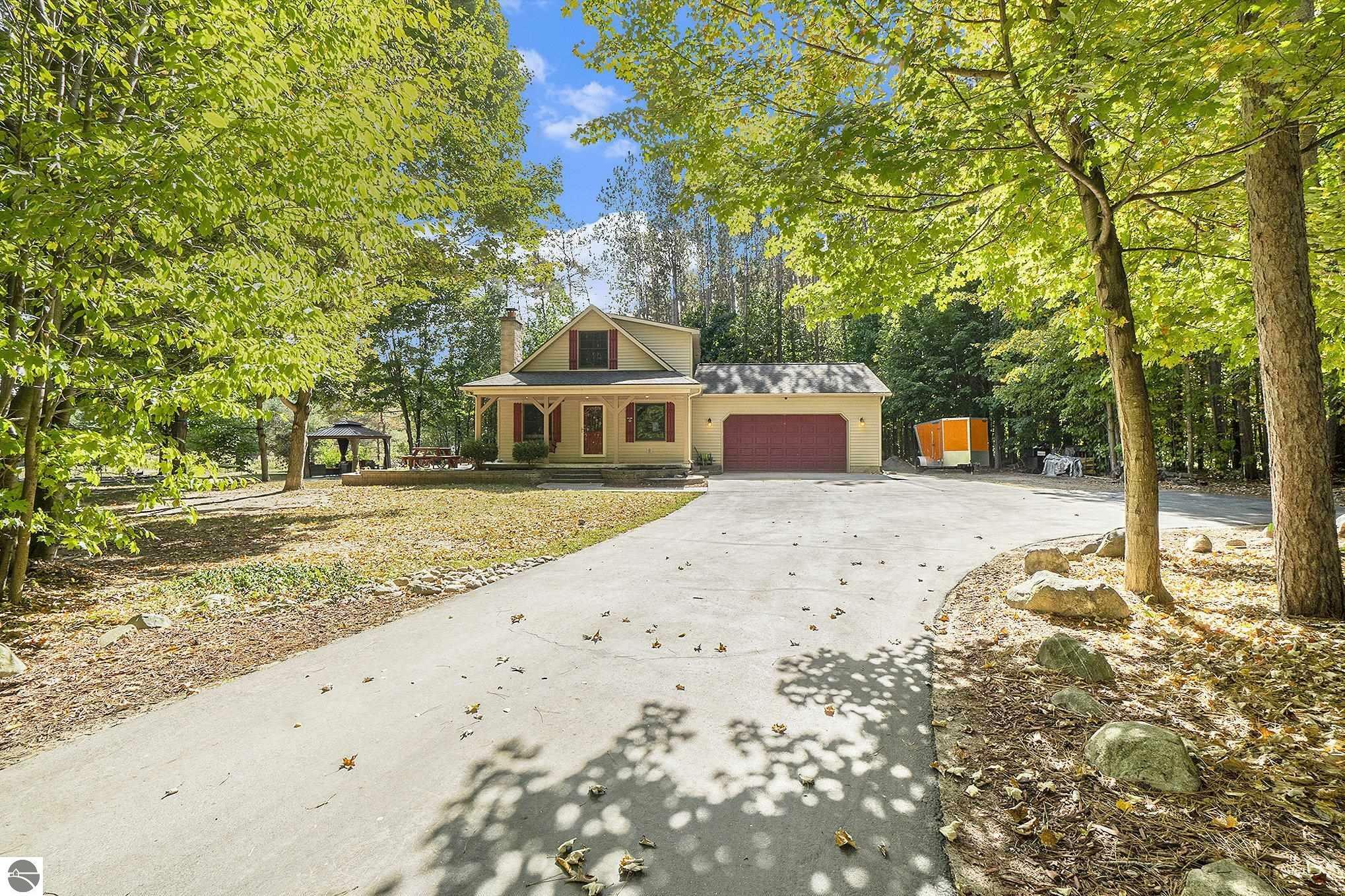 Property Photo: 15019 Bentley Road MI 49683