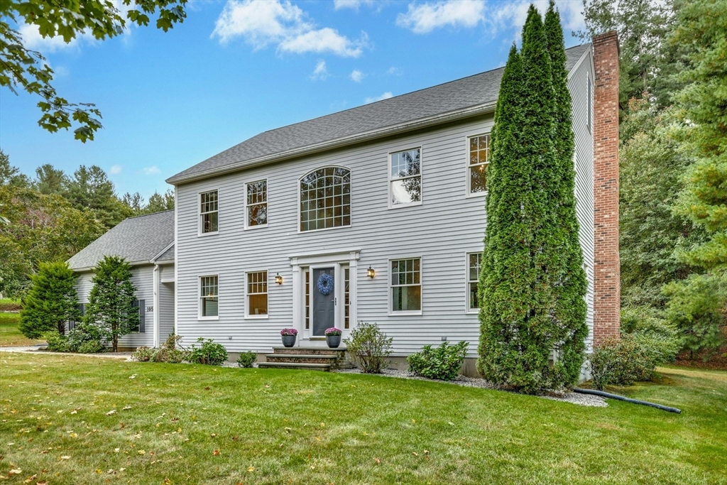 Property Photo:  105 Willow Brook Rd  MA 01520 