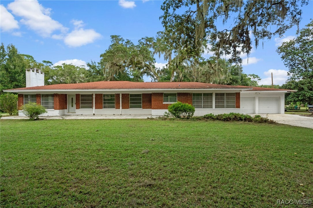 9722 E Lazy Oak Drive  Floral City FL 34436 photo