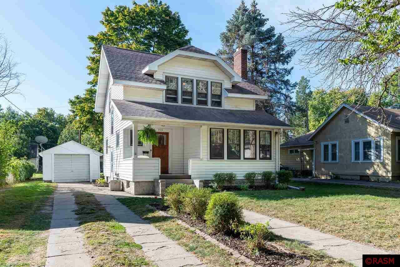 Property Photo:  833 Nicollet Avenue  MN 56003 