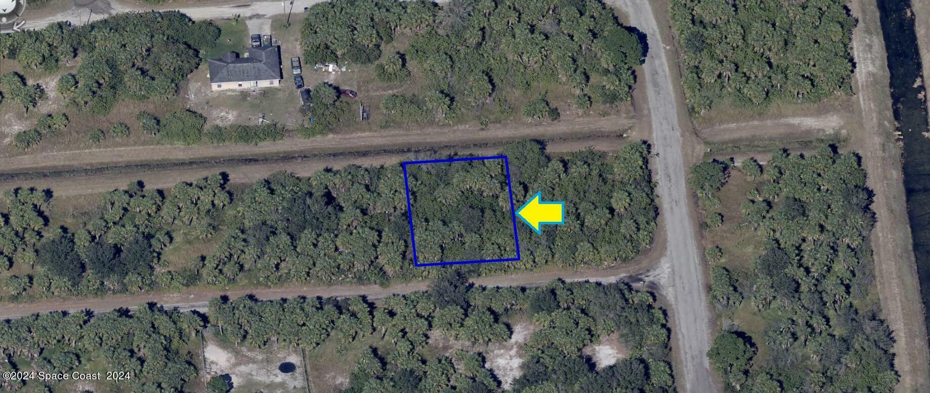 Property Photo:  673 Heron Road SW  FL 32908 