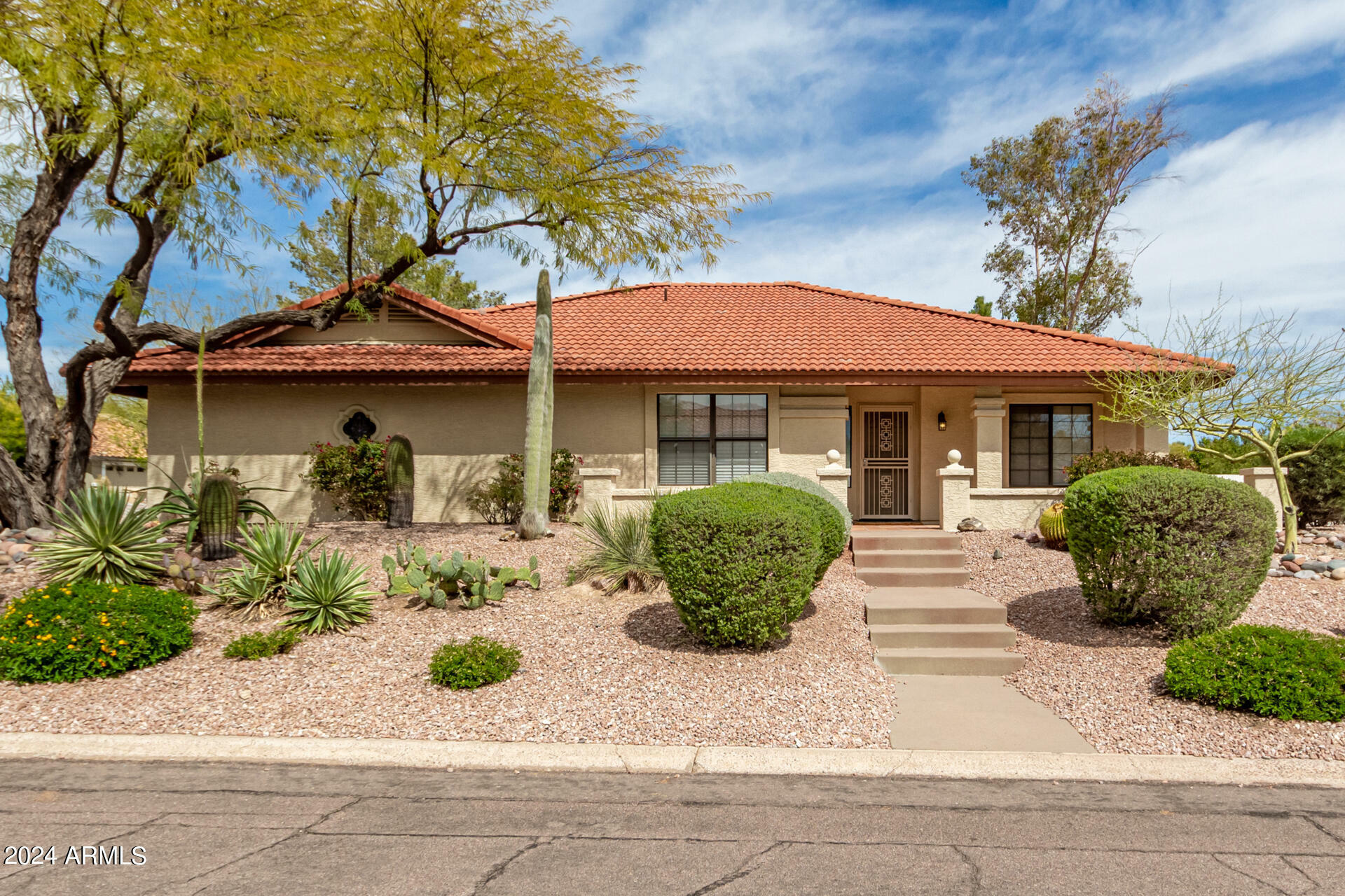 Property Photo:  16205 N Zane Grey Ln Lane  AZ 85268 