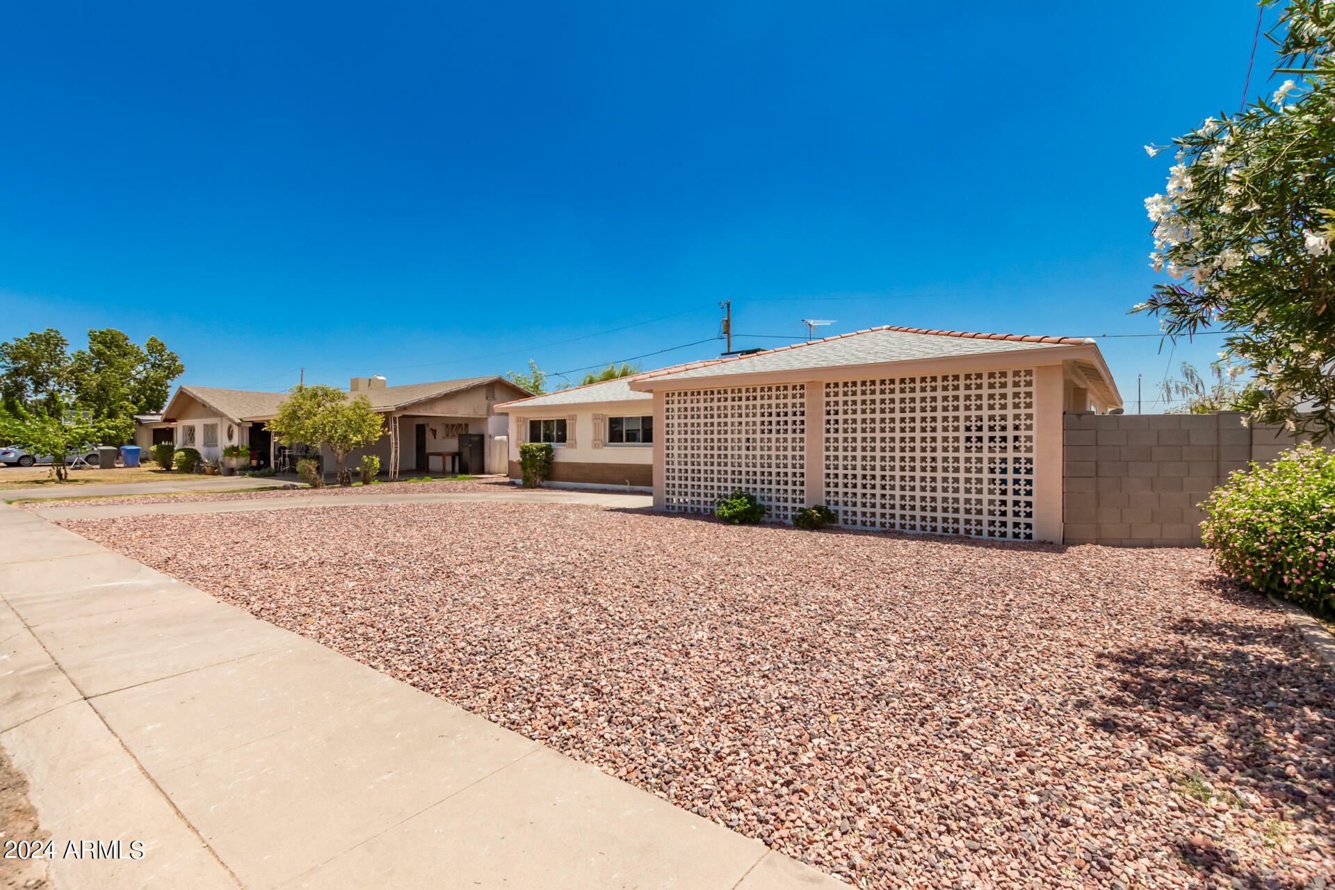 Property Photo:  3401 W Paradise Drive  AZ 85029 