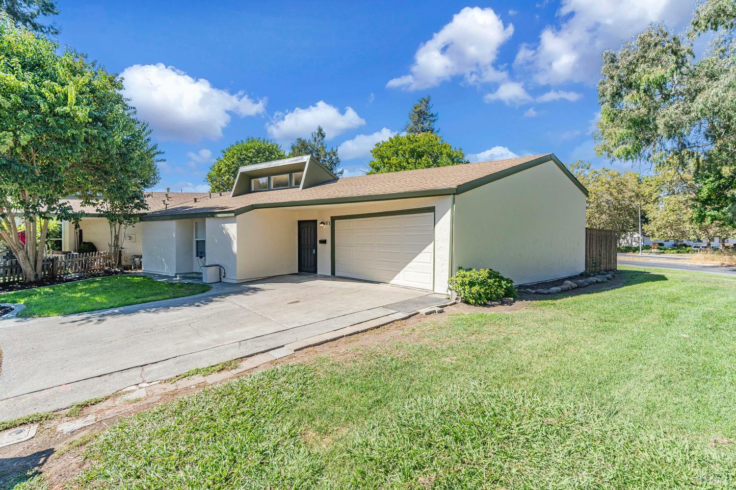 Property Photo:  934 W W 9th Street  CA 95401 