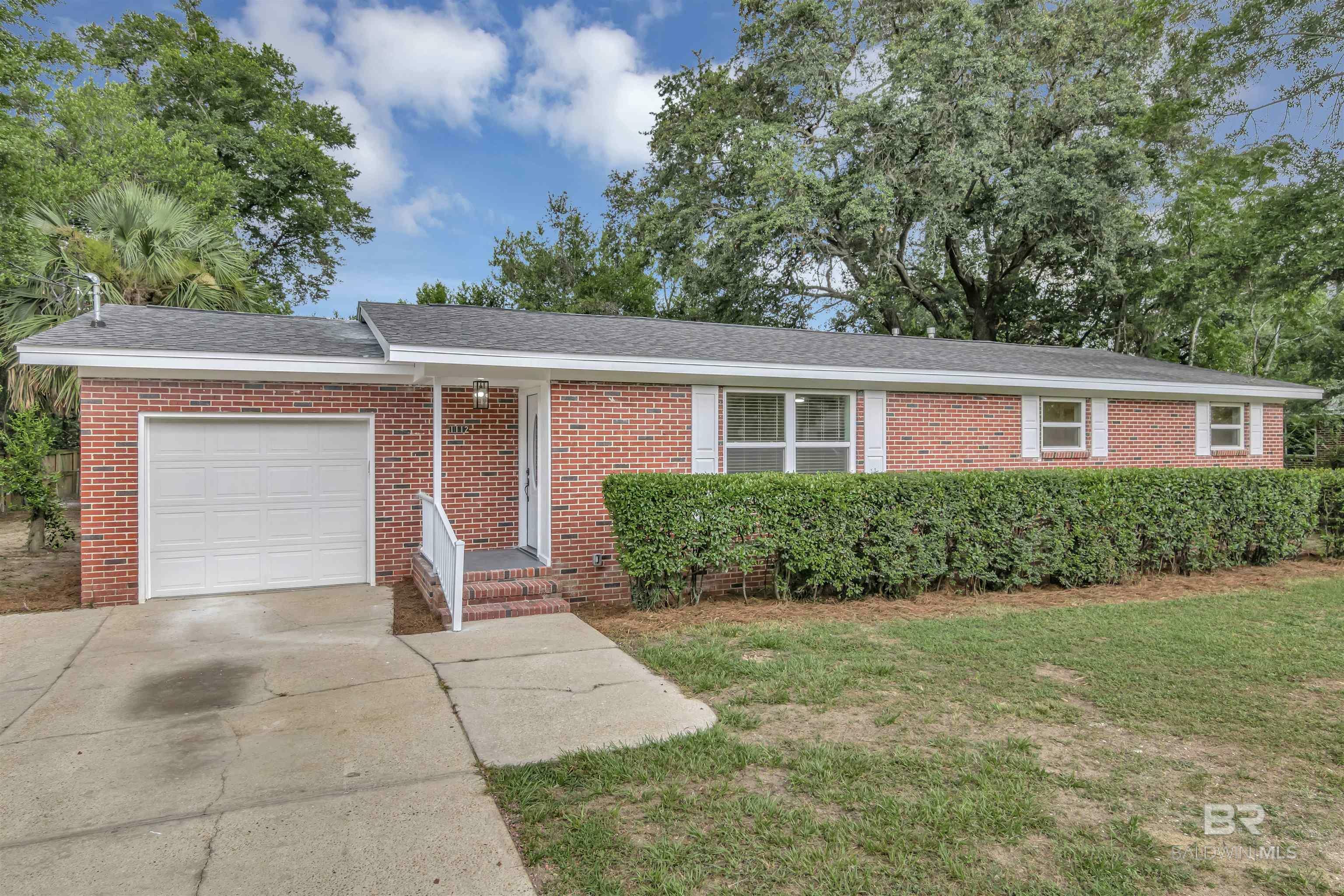 Property Photo:  1112 Dunmire Street  FL 32504 