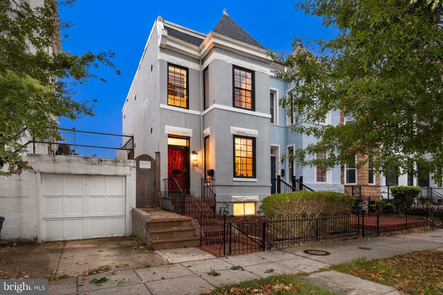 Property Photo:  610 14th Street NE  DC 20002 