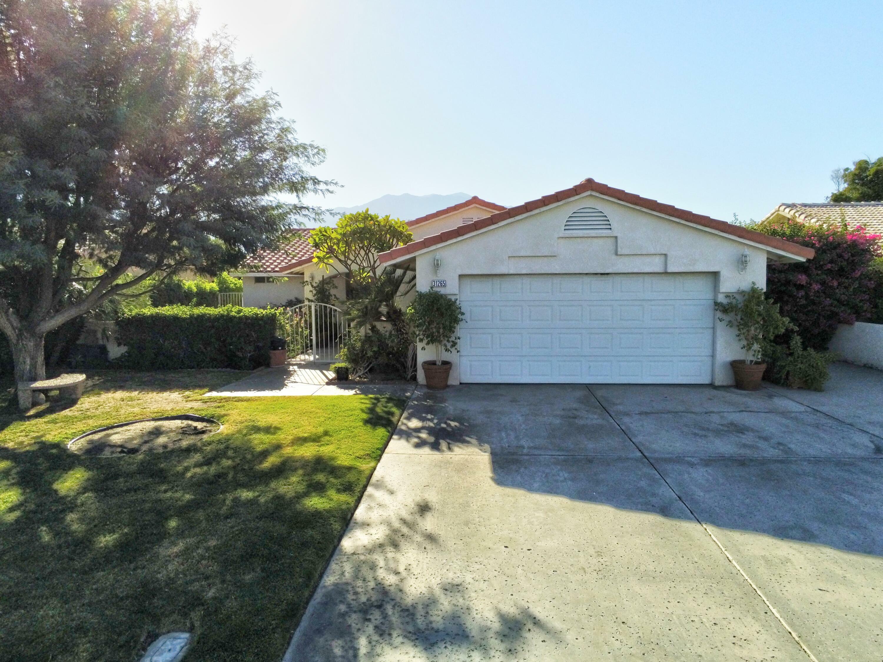 Property Photo:  31265 Avenida Del Padre  CA 92234 