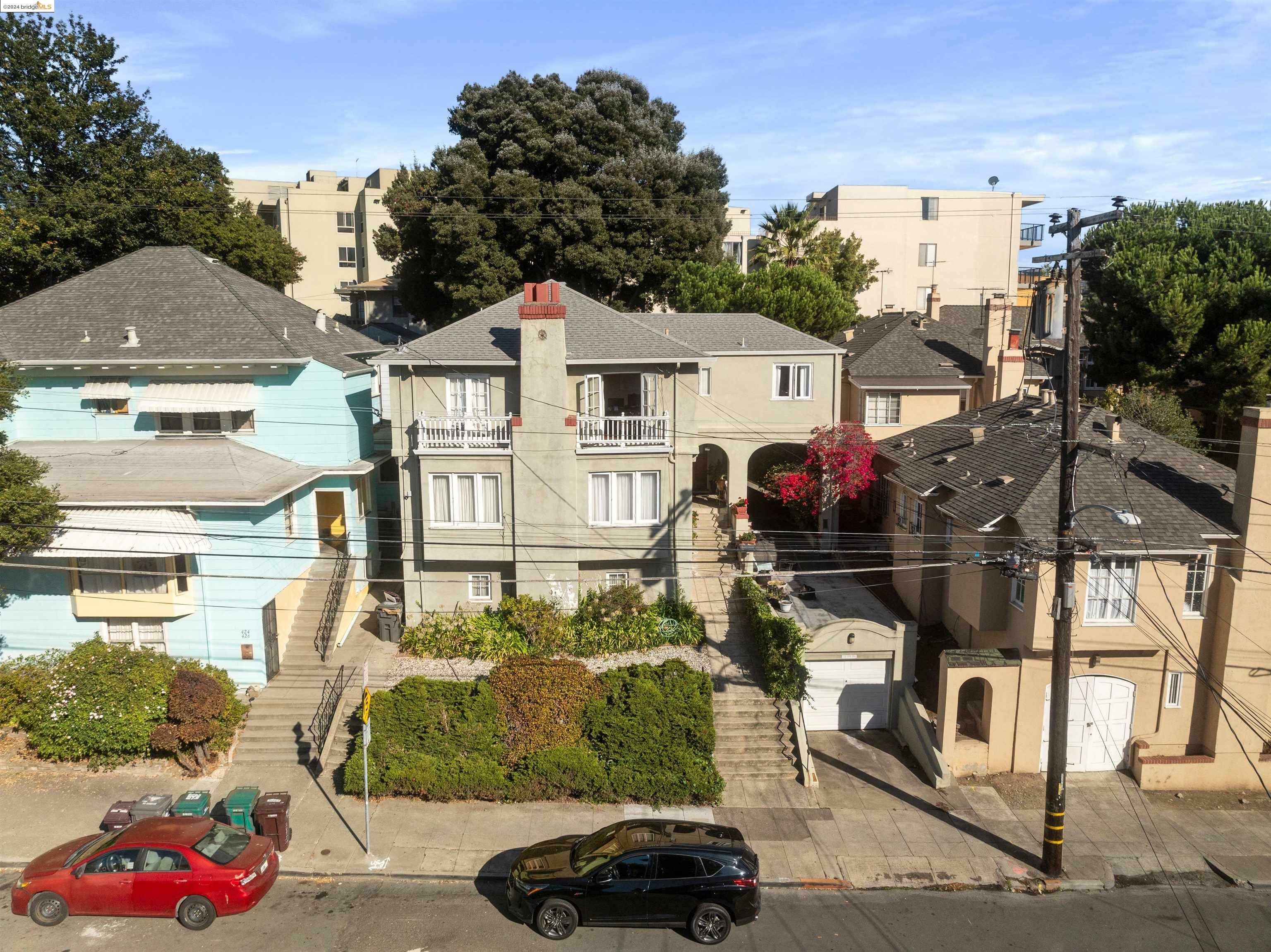 Property Photo: 428 Euclid Ave CA 94610