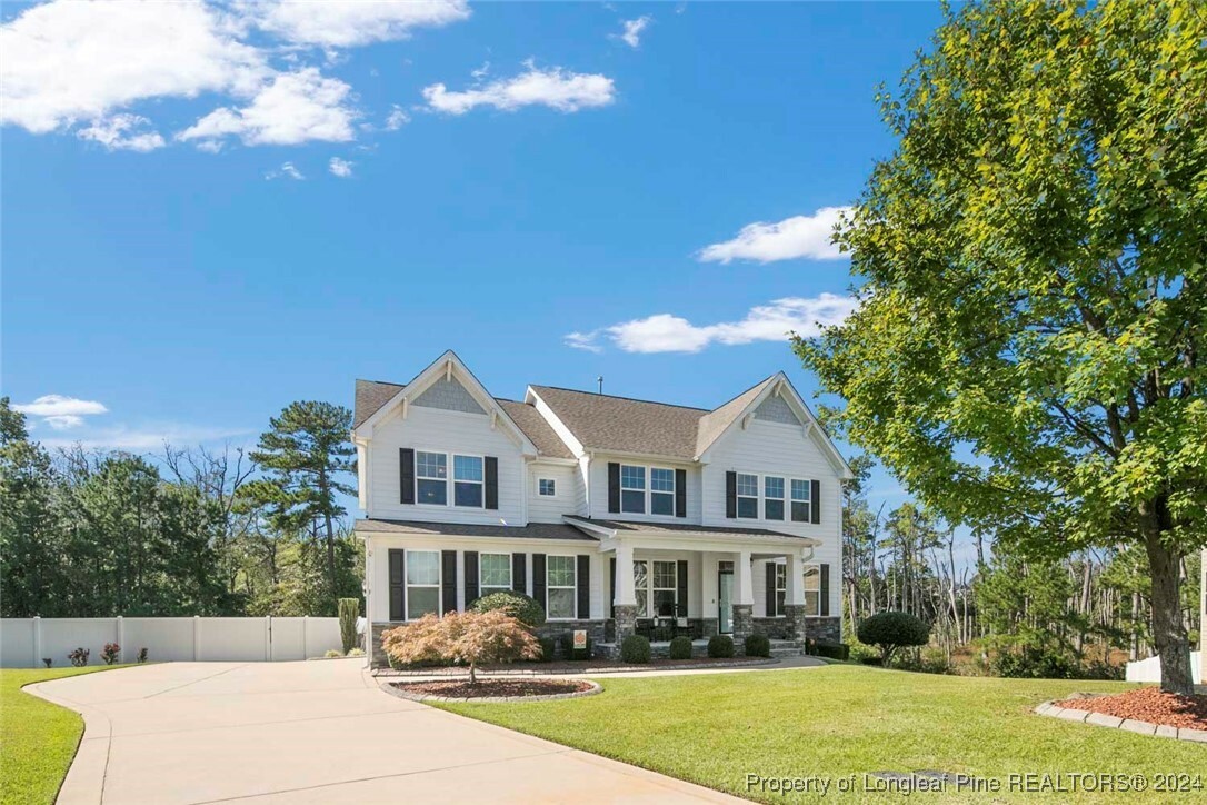 Property Photo:  1400 Vergeland Drive  NC 28348 