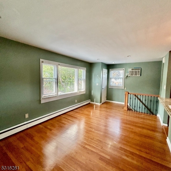 Property Photo:  17 Pilgrim Ct 2  NJ 07003 