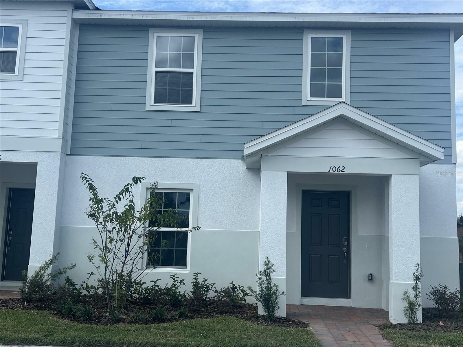 Property Photo: 1062 Sand Torch Circle FL 33837
