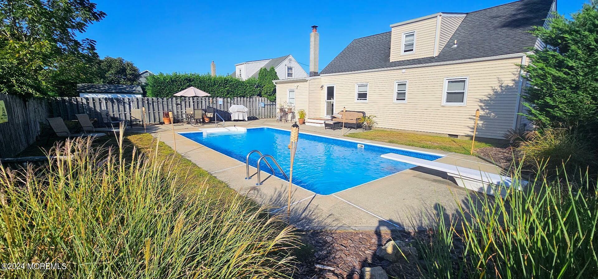 Property Photo:  1505 Treeneedle Road  NJ 08742 