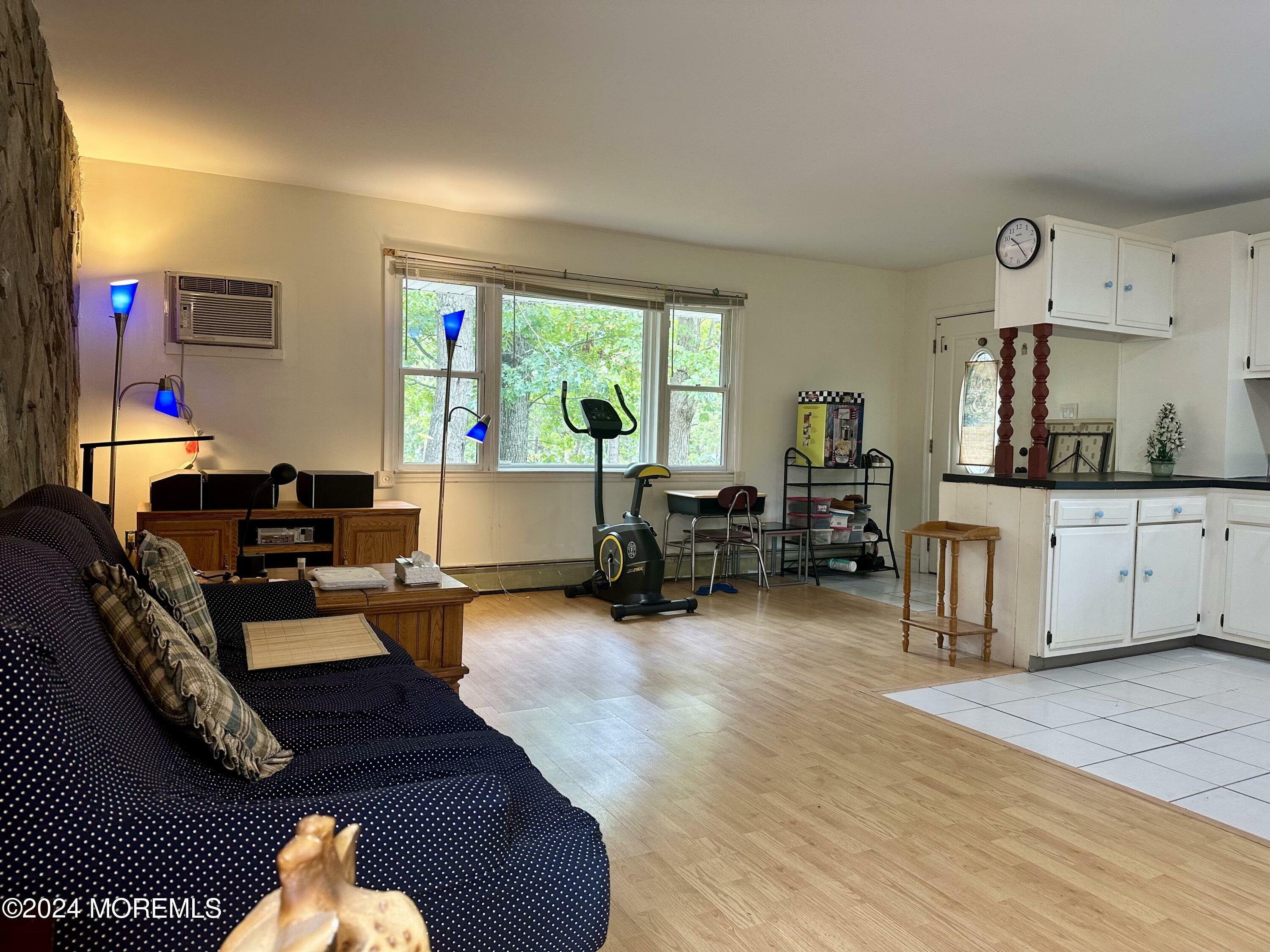 Property Photo:  887 Arlington Avenue  NJ 08731 