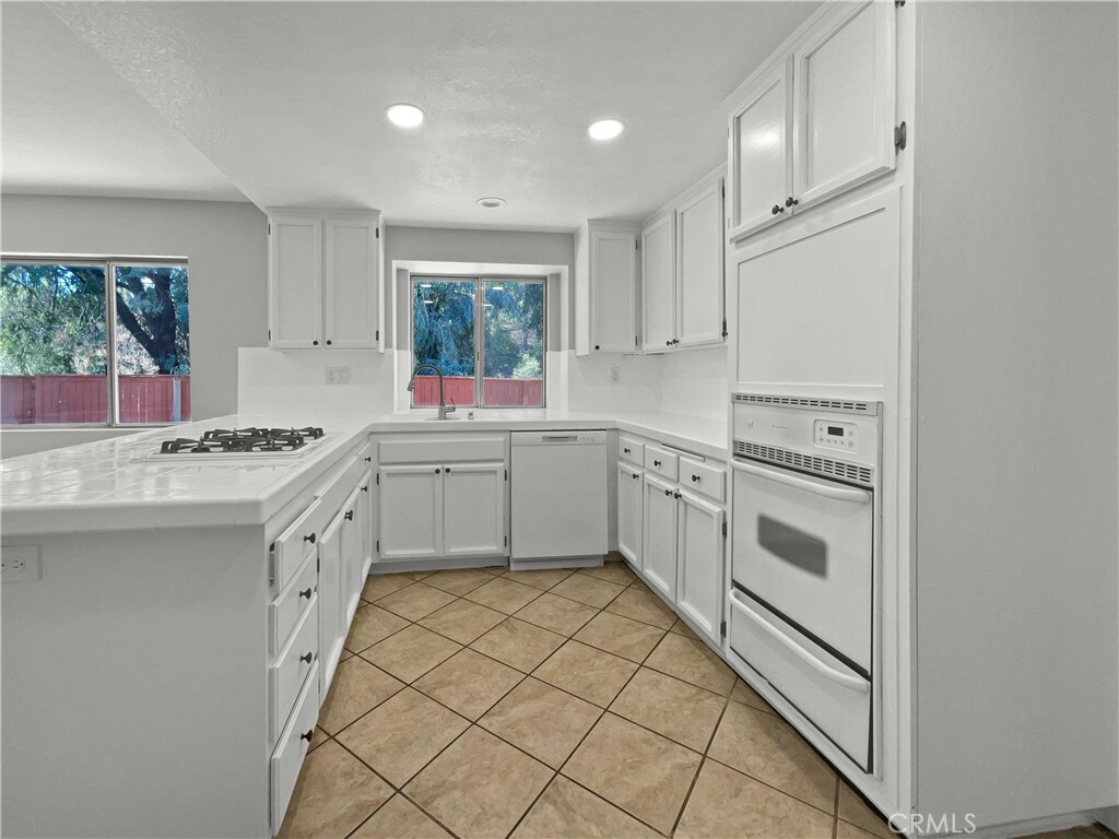 Property Photo:  23663 Cadenza Drive  CA 92562 