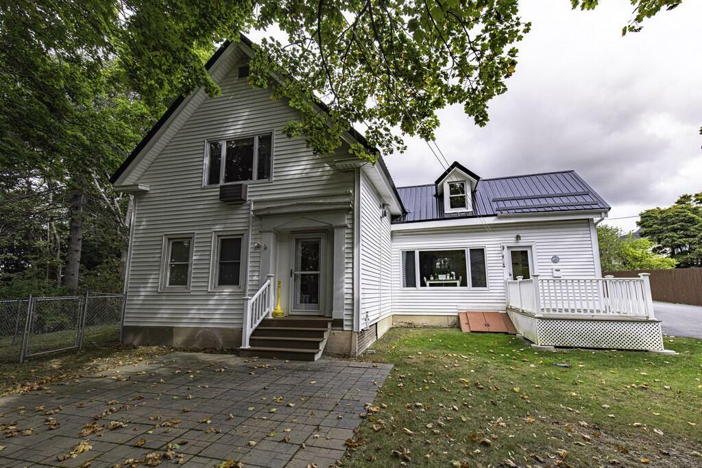 Property Photo:  7 Holyoke Street  ME 04412 