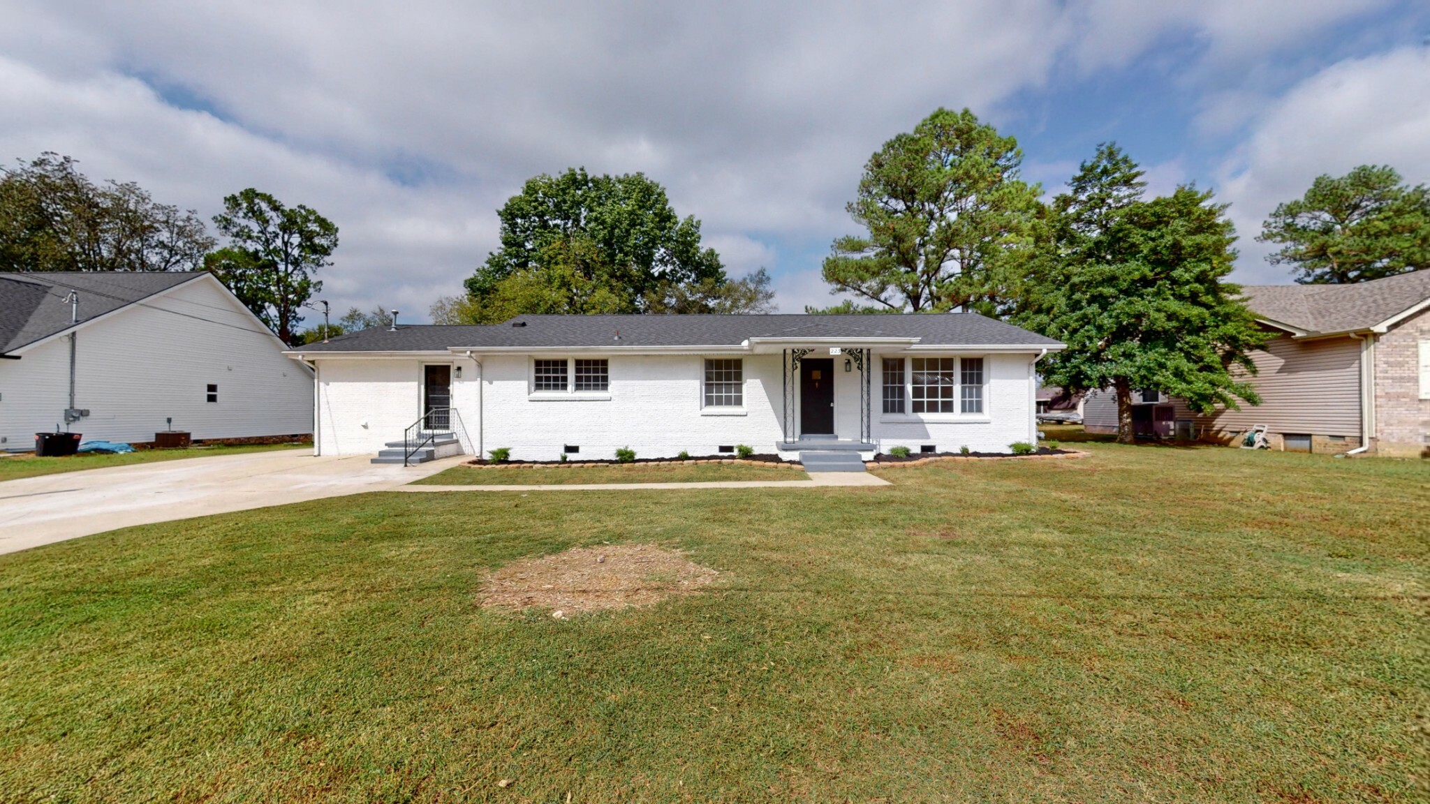 Property Photo:  223 Davis St  TN 37160 