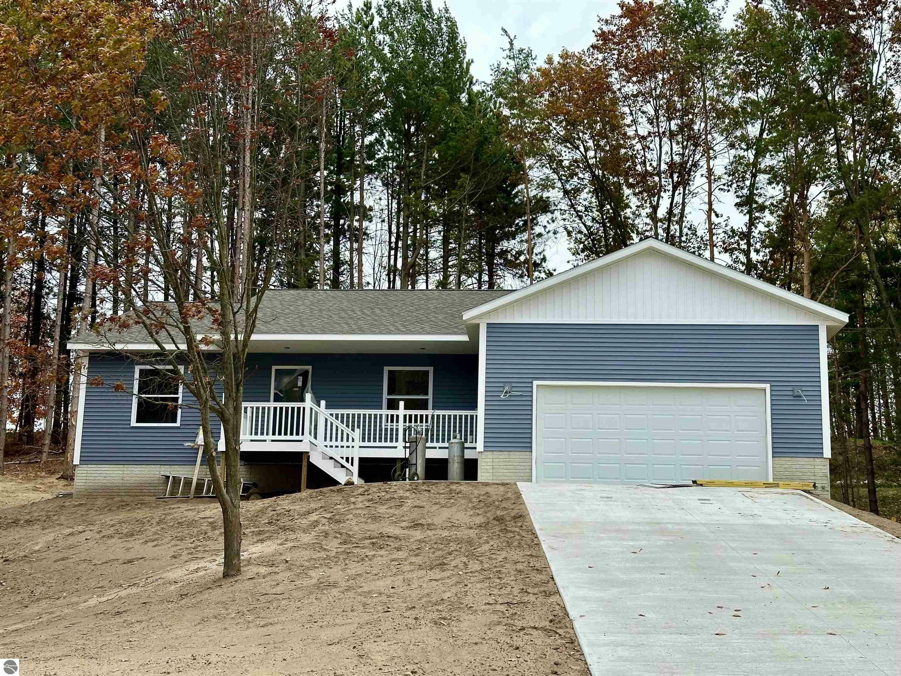 Property Photo:  1146 Farmington Drive  MI 49696 