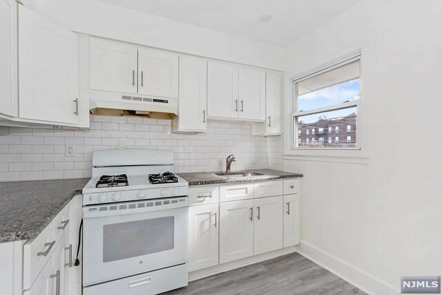 Property Photo:  86 Chestnut Street 4  NJ 07070 