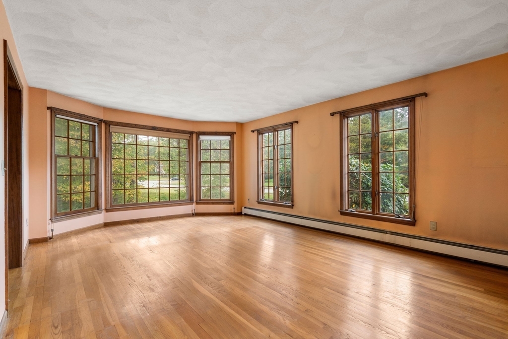 Property Photo:  14 Oriole Road  MA 02052 