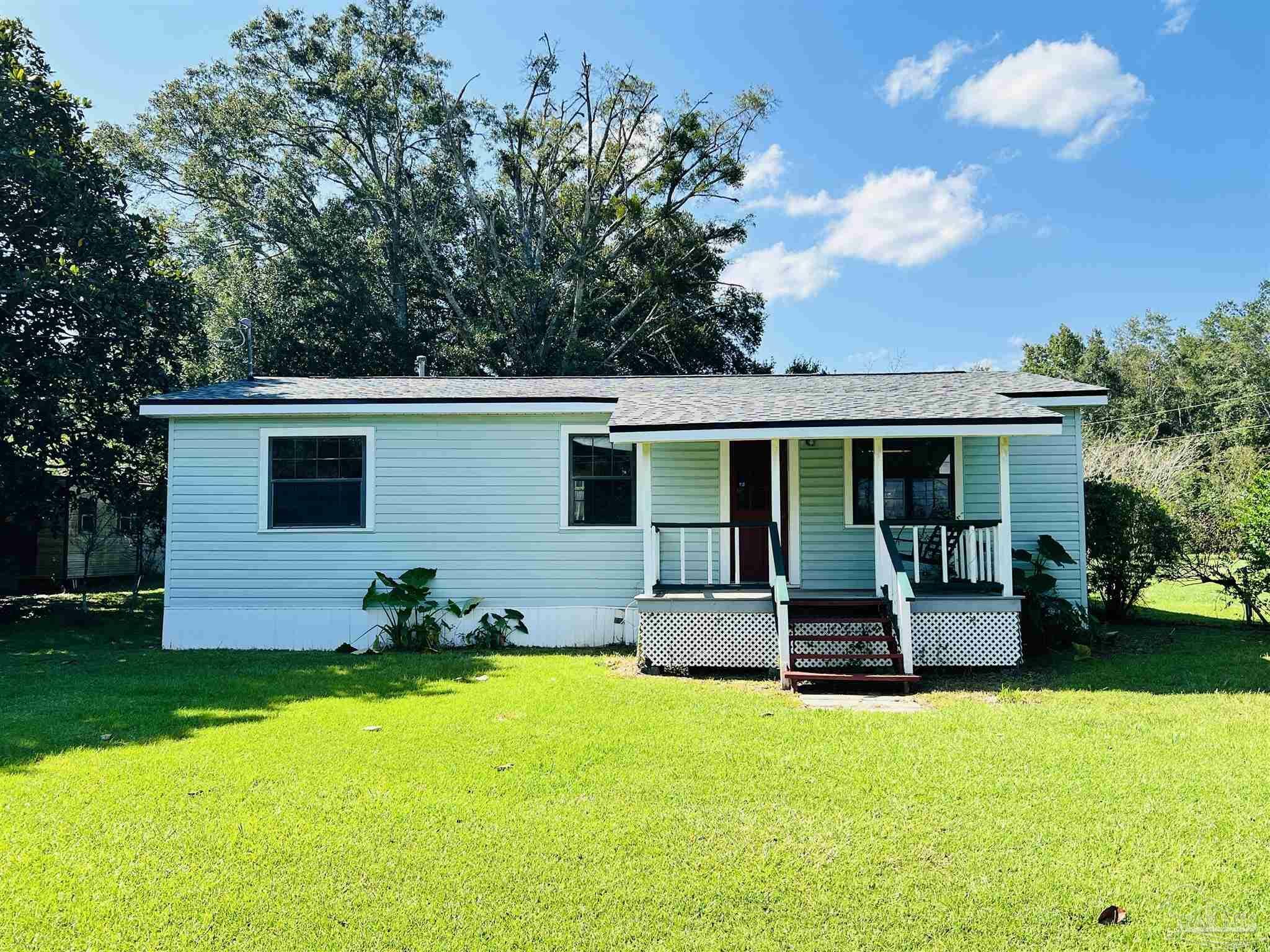 Property Photo:  255 Santa Rosa Rd  FL 32533 