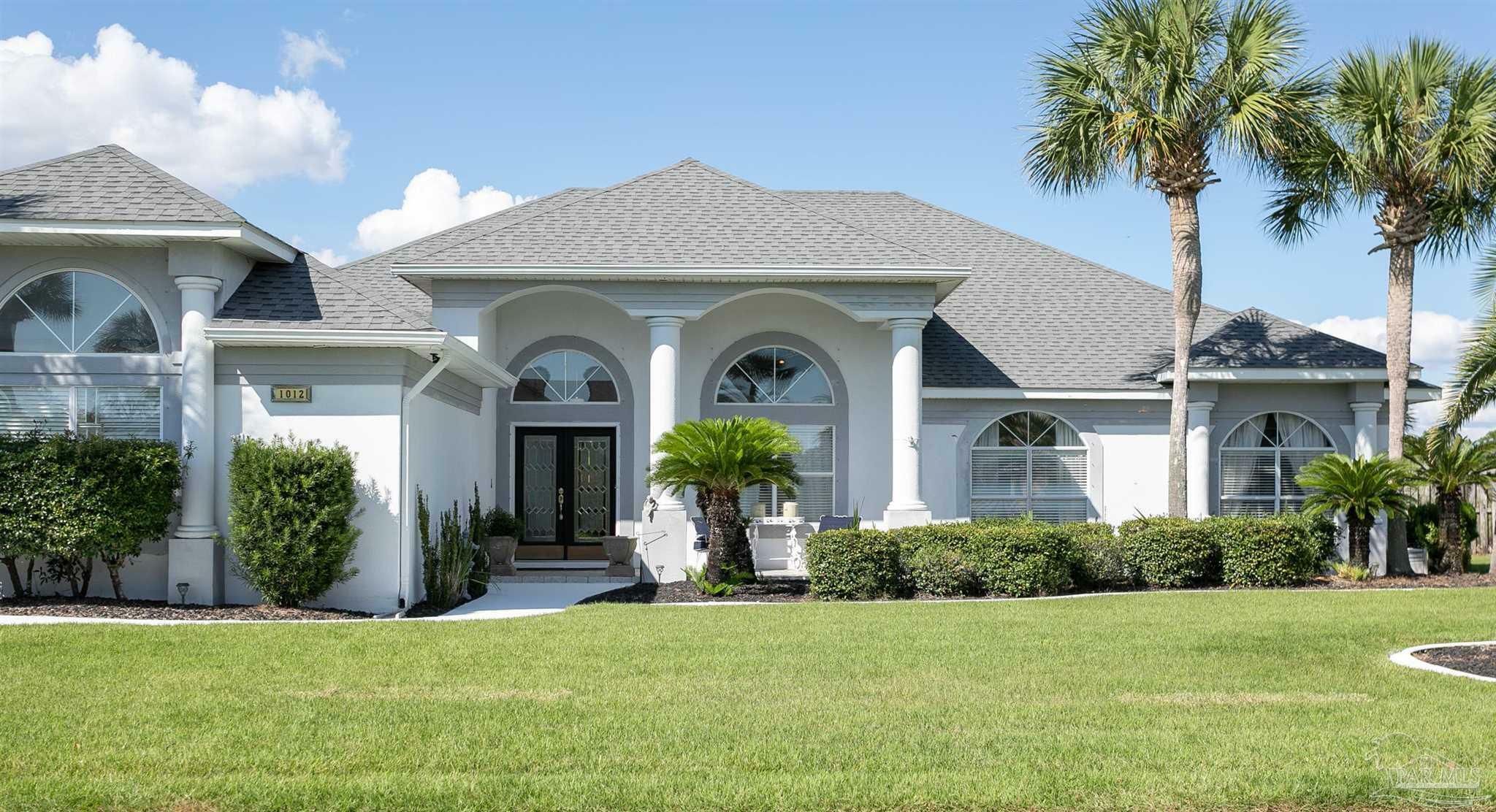 Property Photo:  1012 Bonita Dr  FL 32507 