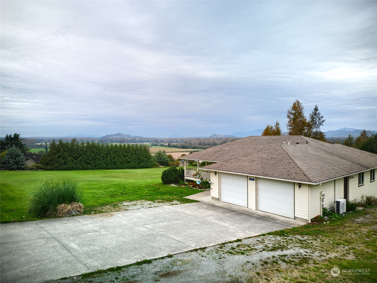 Property Photo:  22995 Buchanan Street  WA 98273 