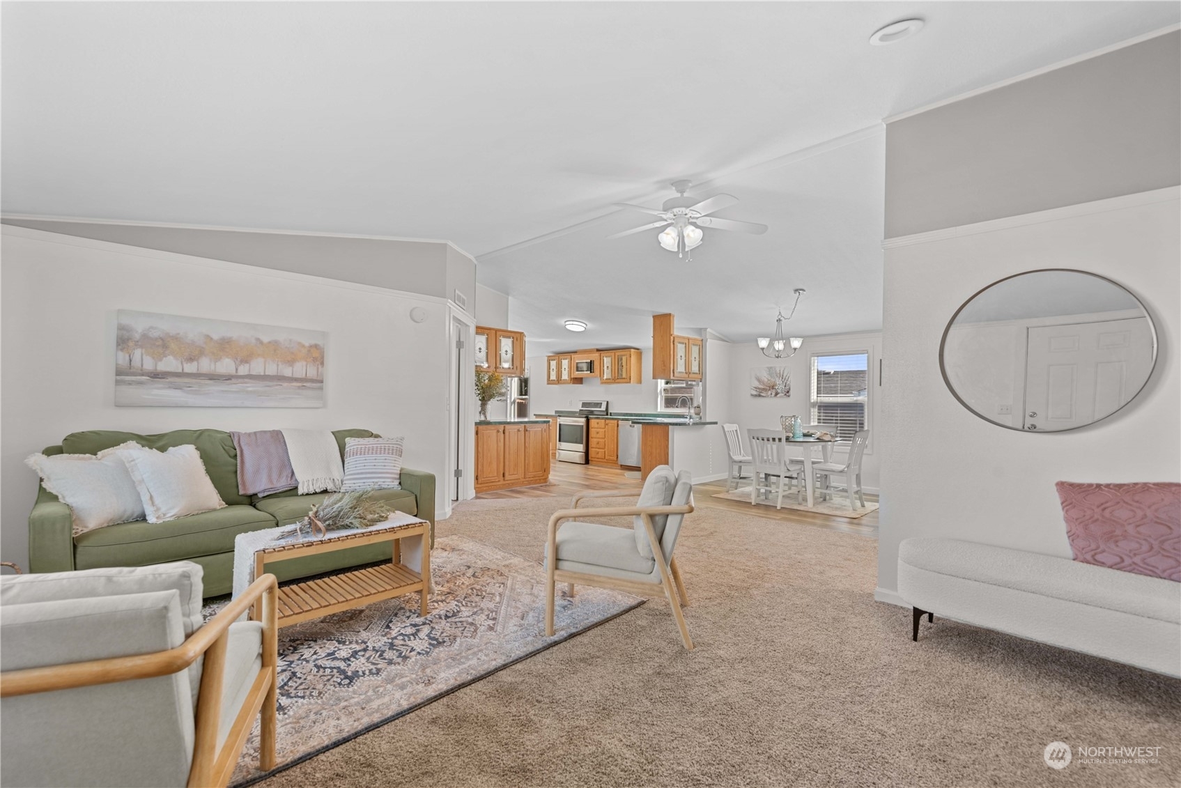 Property Photo: 1643 Ridgeview Lane WA 98801
