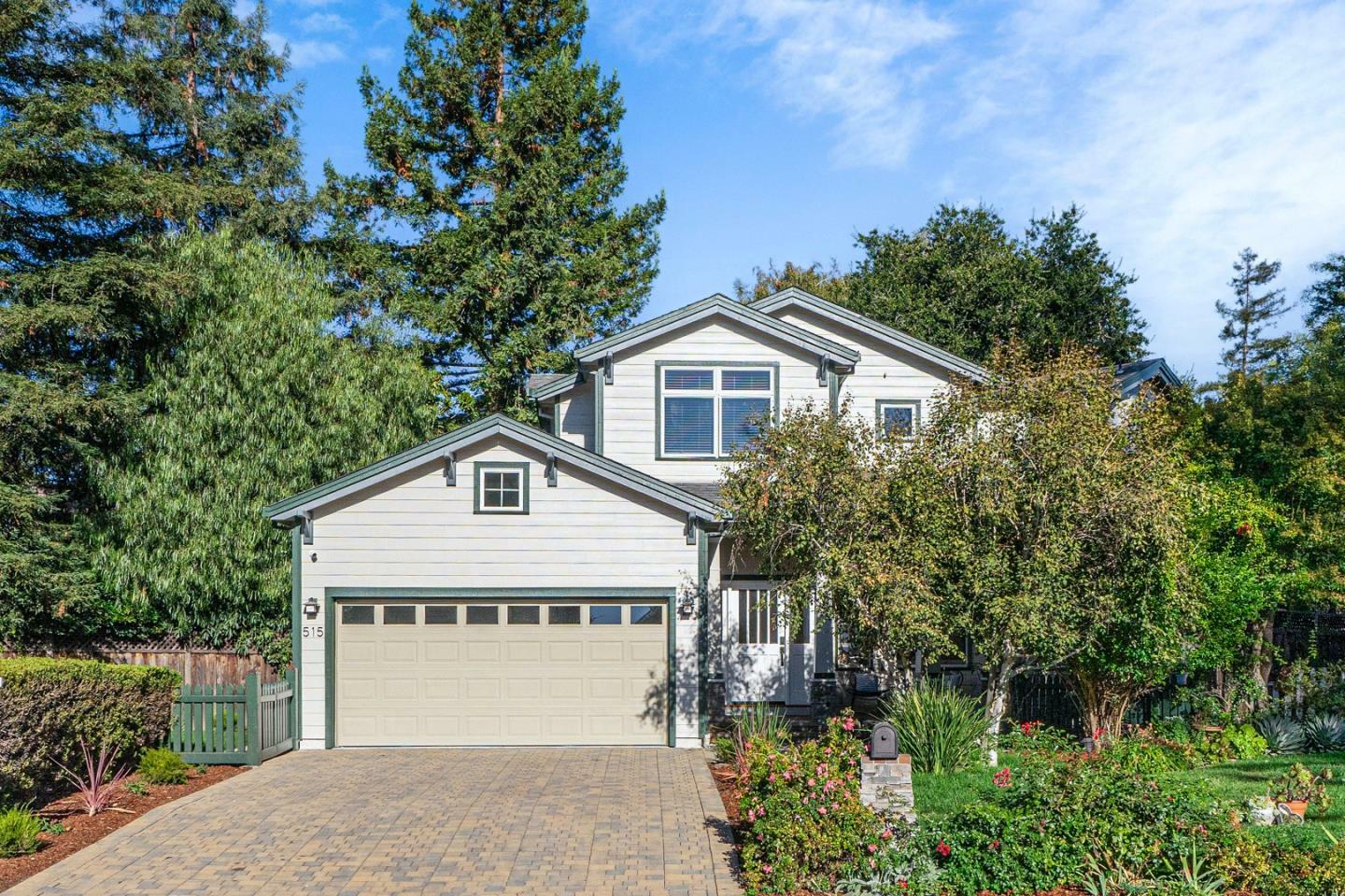 Property Photo: 515 Georgia Avenue CA 94306