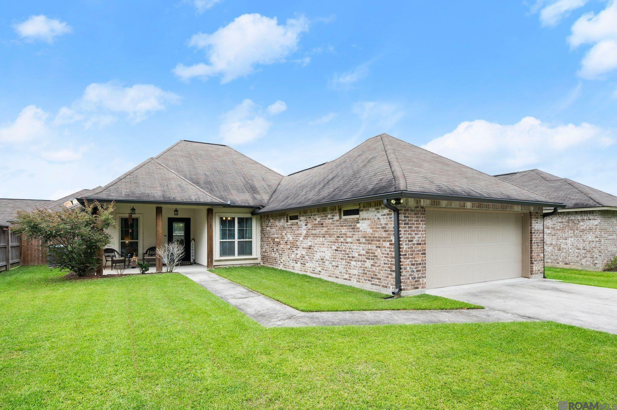 Property Photo: 20085 Will Hughes Rd LA 70754