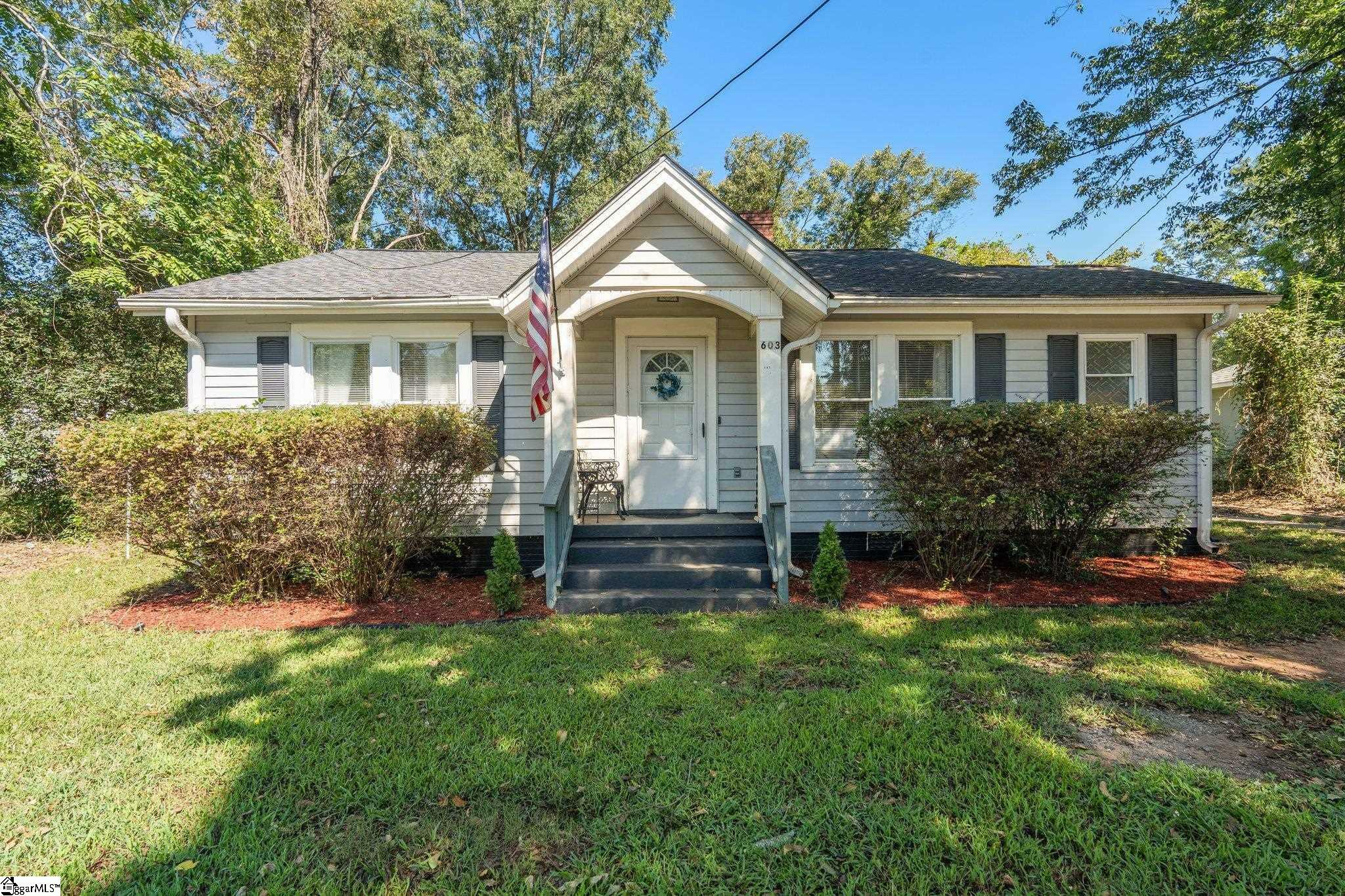 Property Photo:  603 E Whitner Street  SC 29624 