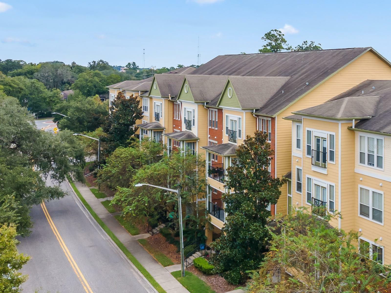 Property Photo: 1185 SW 9th Road 209 FL 32601