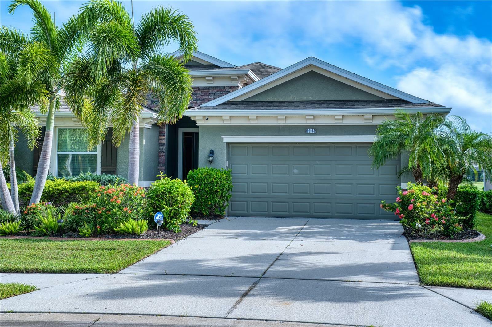 Property Photo:  7812 Birdie Bend Way  FL 34241 