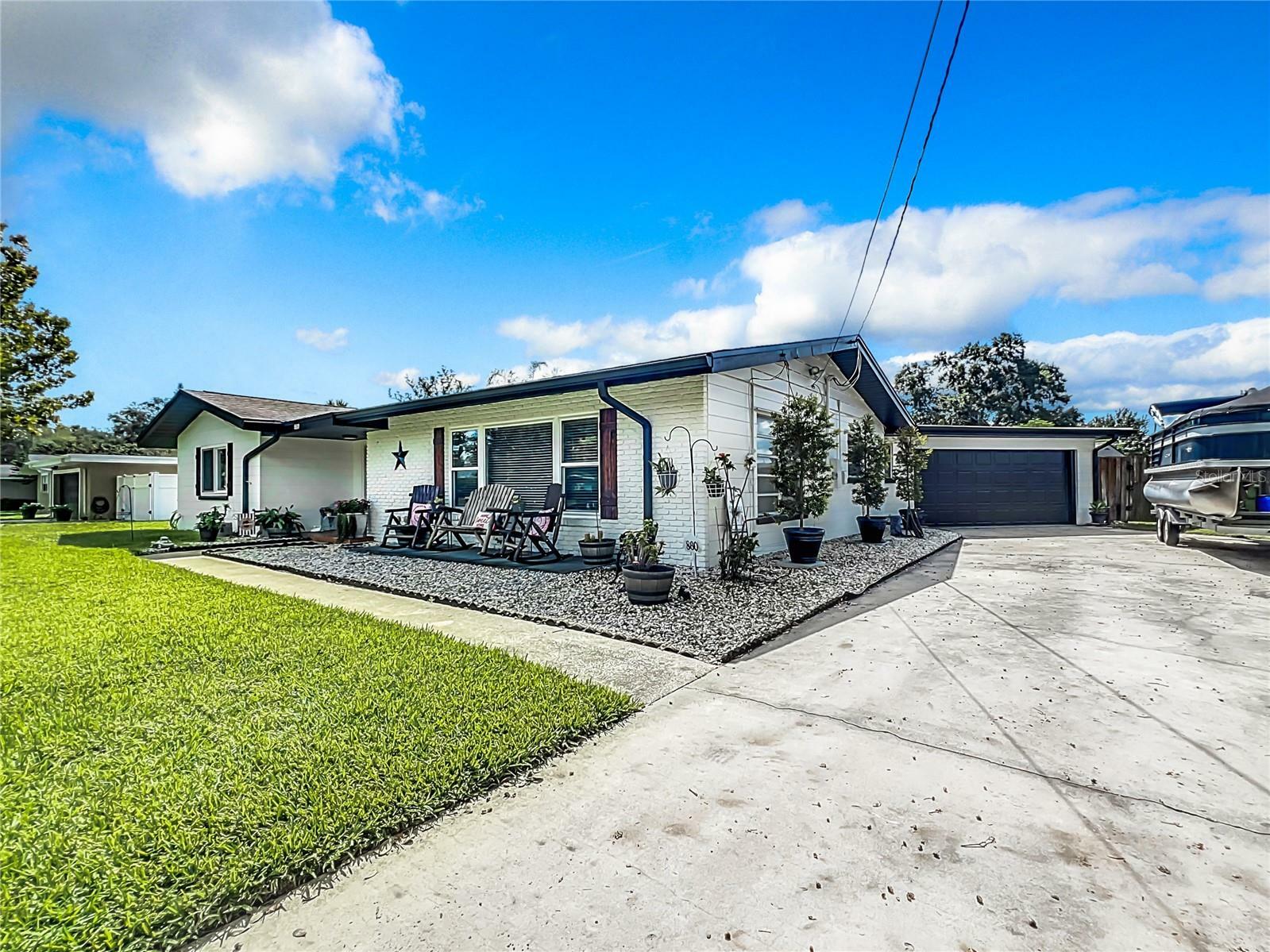 Property Photo:  860 Piedmont Drive SE  FL 33880 