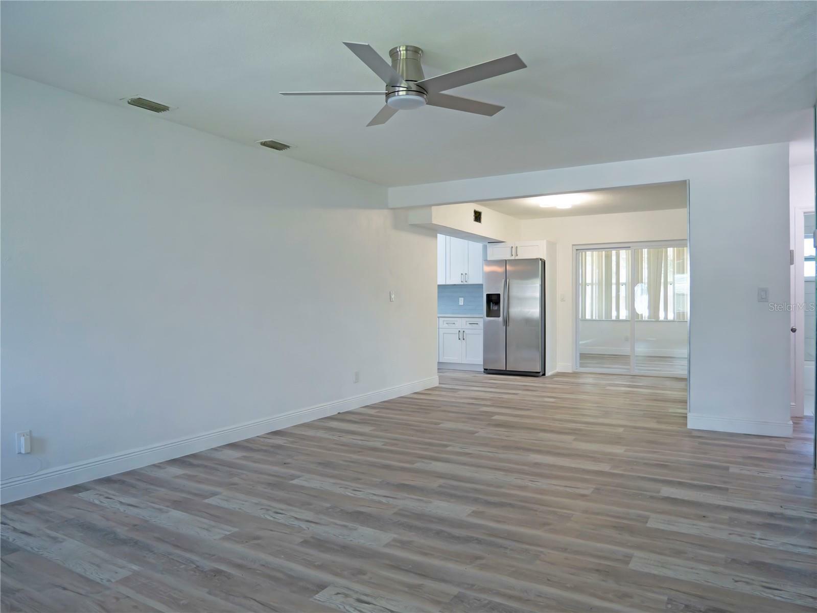 Property Photo:  5410 Jersey Avenue S  FL 33707 